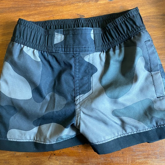 18m - 2t boys athletic wear lot - Picture 7 of 10